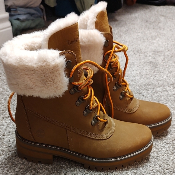 Timberland Women's Tan Boots with White Lining Stone Street NWOB - Picture 3 of 9